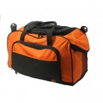 BL2 – Bolsa para viagem confeccionada em cordura com diversos compartimentos – Para brindes